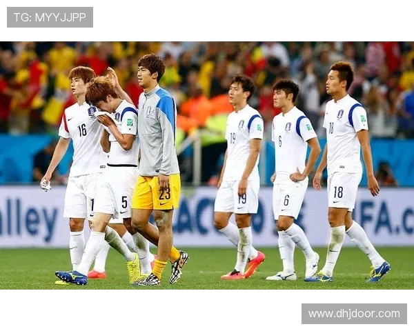 韩国足球队表现稳健，亚运会金牌成就引发全国狂欢