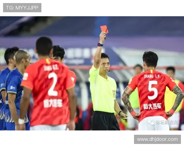 中超VAR争议频发，判罚准确性与执行标准引关注