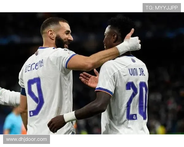 特里皮尔vs维尼修斯:速度型边锋的防守应对分析